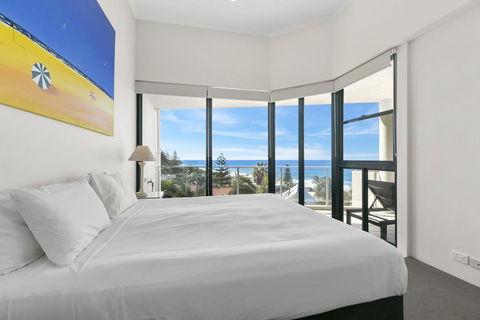 Breathtaking Views Of Sunshine Beach - Unit 7/21 Park Crescent - Accommodation Nelson Bay 2