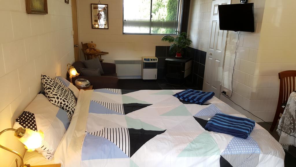 Old Beach TAS Accommodation Nelson Bay