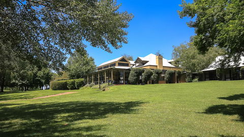 Briars Country Lodge - Accommodation Nelson Bay 2
