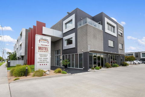 Bridges On Argyle - Accommodation Nelson Bay 0