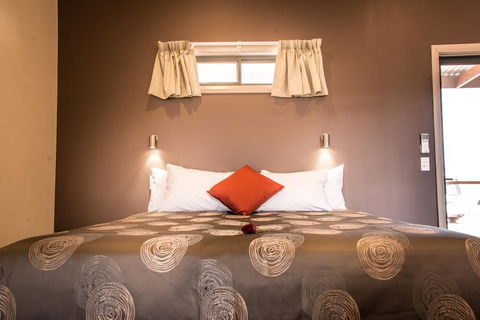 Broken Hill Outback Resort - Accommodation Nelson Bay 2
