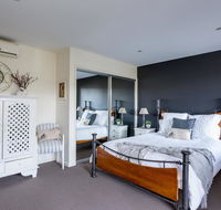 Bungalow on the Coast - Accommodation Nelson Bay