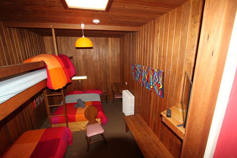 Bunkhouse Motel - Accommodation Nelson Bay 3