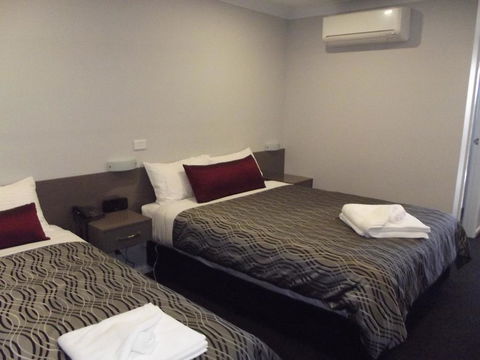 Bushman's Motor Inn - Accommodation Nelson Bay 1