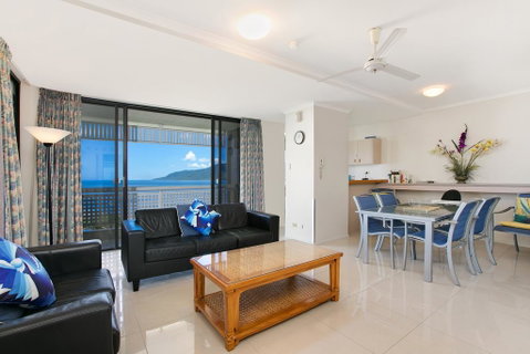 Cairns Ocean View Apartment - Accommodation Nelson Bay 3