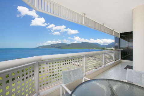Cairns Ocean View Apartment - Accommodation Nelson Bay 0