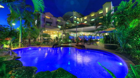 Cairns Sheridan Hotel - Accommodation Nelson Bay 0