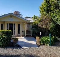 Camelot Cottages - Accommodation Nelson Bay