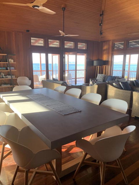 Camp Island Lodge - Accommodation Nelson Bay 3