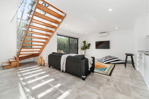 Capel Sound Beachside Luxury - Accommodation Nelson Bay 0