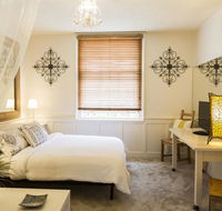 Carlton Room With a View - Car Park - Accommodation Nelson Bay