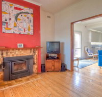 Carrick Fergus - Centrally located family home - Accommodation Nelson Bay