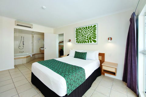 Castaways Resort & Spa On Mission Beach - Accommodation Nelson Bay 2