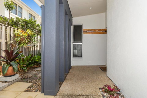 CASUARINA DREAMING - Nelson Bay Accommodation.com 3
