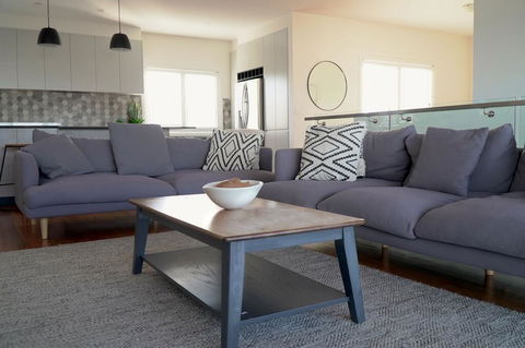 Caves Coastal - Accommodation Nelson Bay 3
