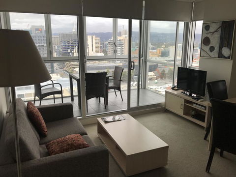 CBD Penthouse View Apartment - Nelsons Bay Accommodation 2