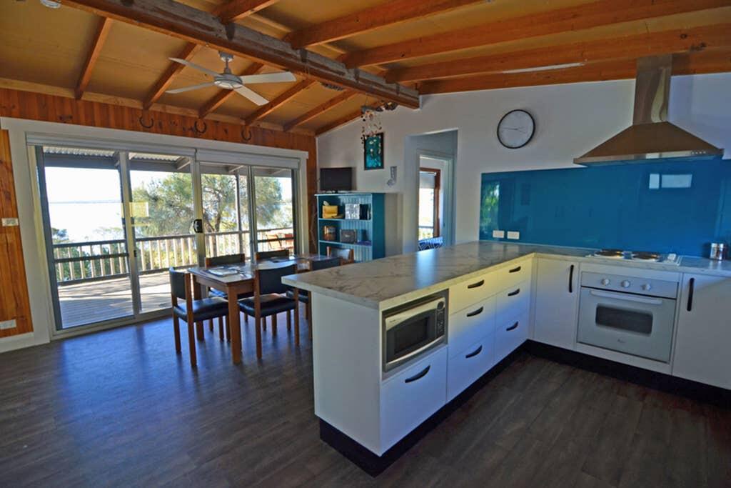 Louth Bay SA Accommodation Nelson Bay
