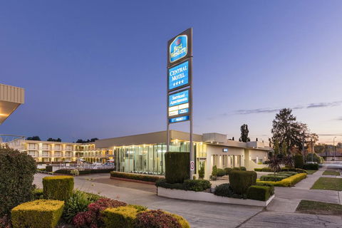 Central Motel & Apartments, Best Western Signature Collection - Accommodation Nelson Bay 1