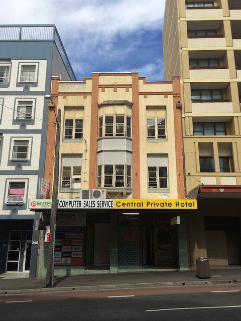 Central Private Hotel - Accommodation Nelson Bay 3