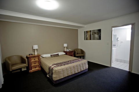 Centrepoint Motor Inn - Accommodation Nelson Bay 1