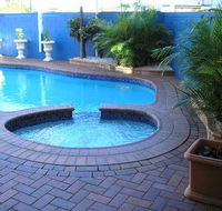 Centrepoint Motor Inn - Accommodation Nelson Bay