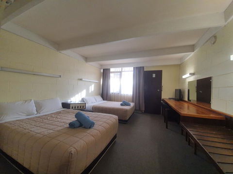 Charles Sturt Motor Inn - Accommodation Nelson Bay 1