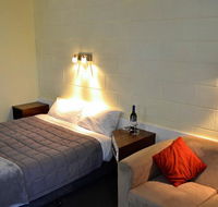 Charles Sturt Motor Inn - Accommodation Nelson Bay
