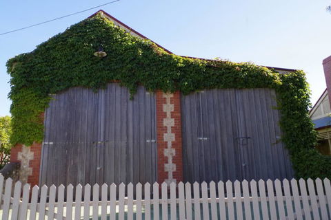 Charlottes Cottage - Accommodation Nelson Bay 3
