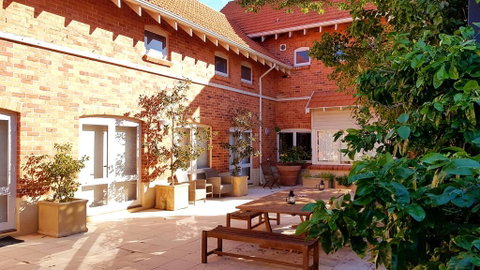 Chateau Cottesloe By The Beach - Accommodation Nelson Bay 0