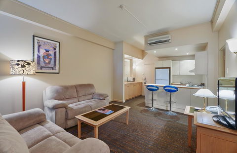 Chifley On South Terrace - Nelsons Bay Accommodation 3