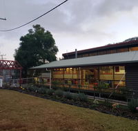 Christmas Creek Caf  Cabins - Accommodation Nelson Bay