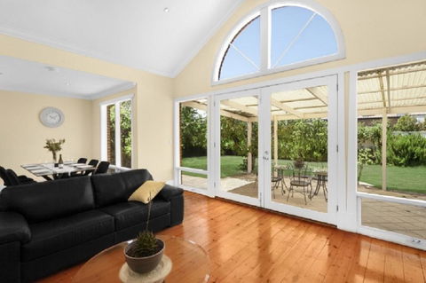 City To Beach - Free WIFI - Free 3 Car Parking - Great Location - Accommodation Nelson Bay 0