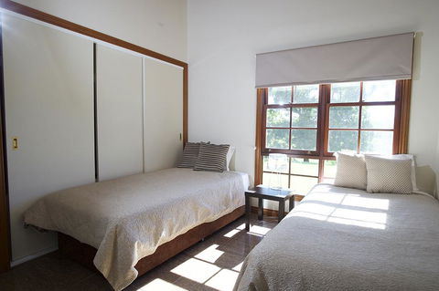 Clarendon Forest Retreat - Accommodation Nelson Bay 2