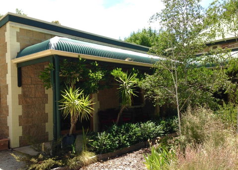 Clarevale Cottage B&B - Nelson Bay Accommodation.com 2