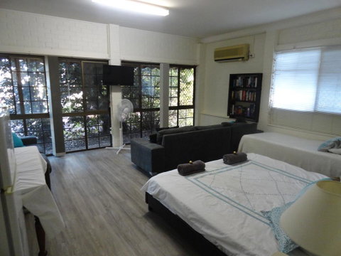 Cleveland B&B - Private Studio Room - Accommodation Nelson Bay 2