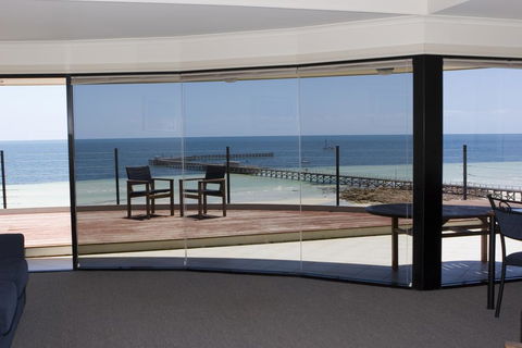Cliff House Beachfront Villas - Accommodation Nelson Bay 1