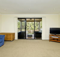 Close to beaches and local attractions - Accommodation Nelson Bay