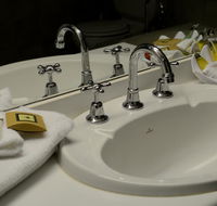 Club Inn Motel - Accommodation Nelson Bay