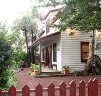 Coach House - Accommodation Nelson Bay