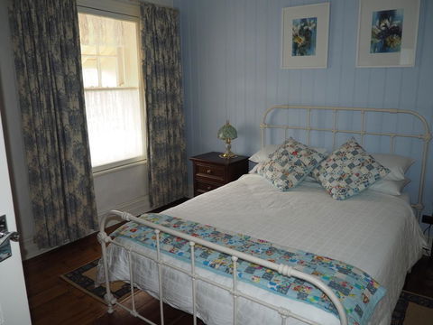 Cobblers Cottage B&B - Accommodation Nelson Bay 3