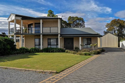 Coffin Bay Retreat - Accommodation Nelson Bay 0
