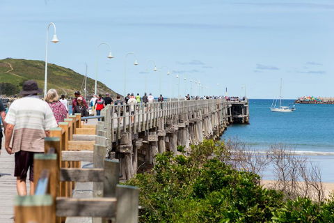 Coffs Jetty Beach House - Accommodation Nelson Bay 2