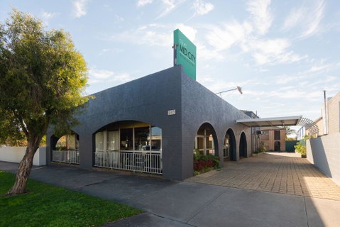 Colac Mid City Motor Inn - Nelsons Bay Accommodation 1