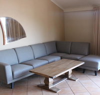 Colonial Court Beachfront Motel  Holiday Stay - Accommodation Nelson Bay
