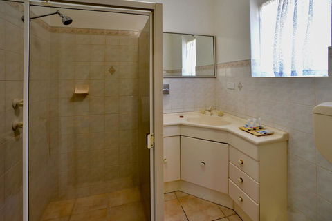 Comfort Inn & Suites Augusta Westside - Accommodation Nelson Bay 1