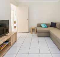 Comfy and Cosy ground floor unit - Accommodation Nelson Bay