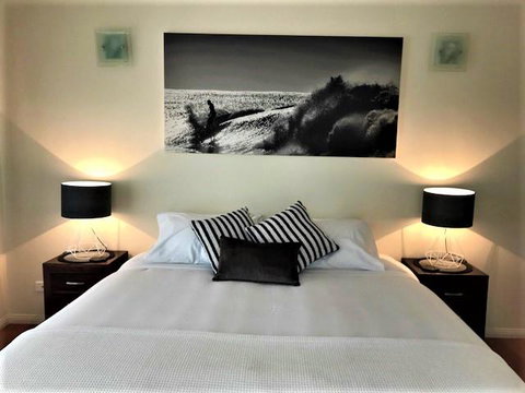 Compass Point 8 - Accommodation Nelson Bay 2
