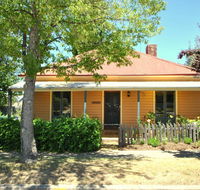Cooma Cottage - Accommodation Nelson Bay