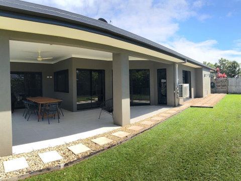Cooya Beach - Ultimate Tropical Getaway - Accommodation Nelson Bay 0