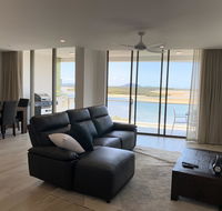 Cosmopolitan Exclusive Rental Apartments - Accommodation Nelson Bay